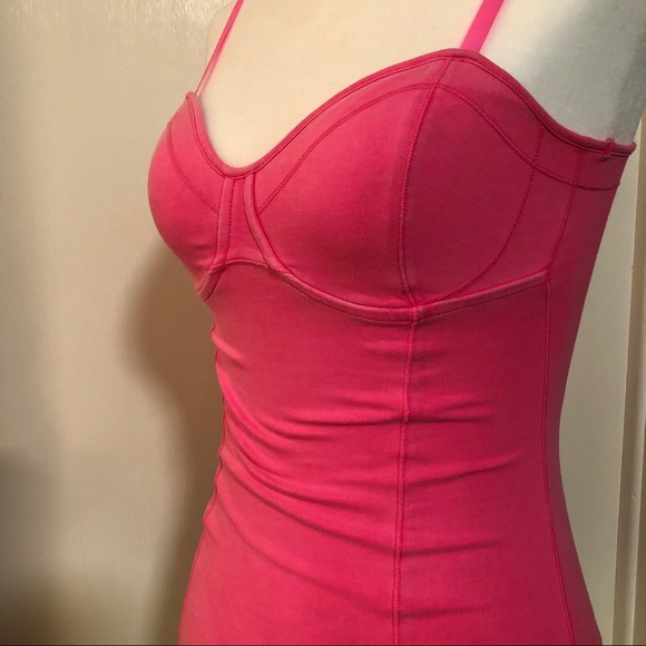 💸 $2 ADD-ON Aritzia Talula Hot Pink Bustier Tank Top - Picture 6 of 8
